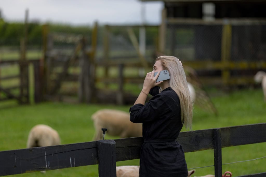 Landline 2 Lightwire NZ Rural Internet Blog - News, Articles & Insights. Unlimited calling to New Zealand & Australian landlines & mobile phones for only $19.95/month when combined with a Lightwire Wireless Rural NZ Broadband Plan.