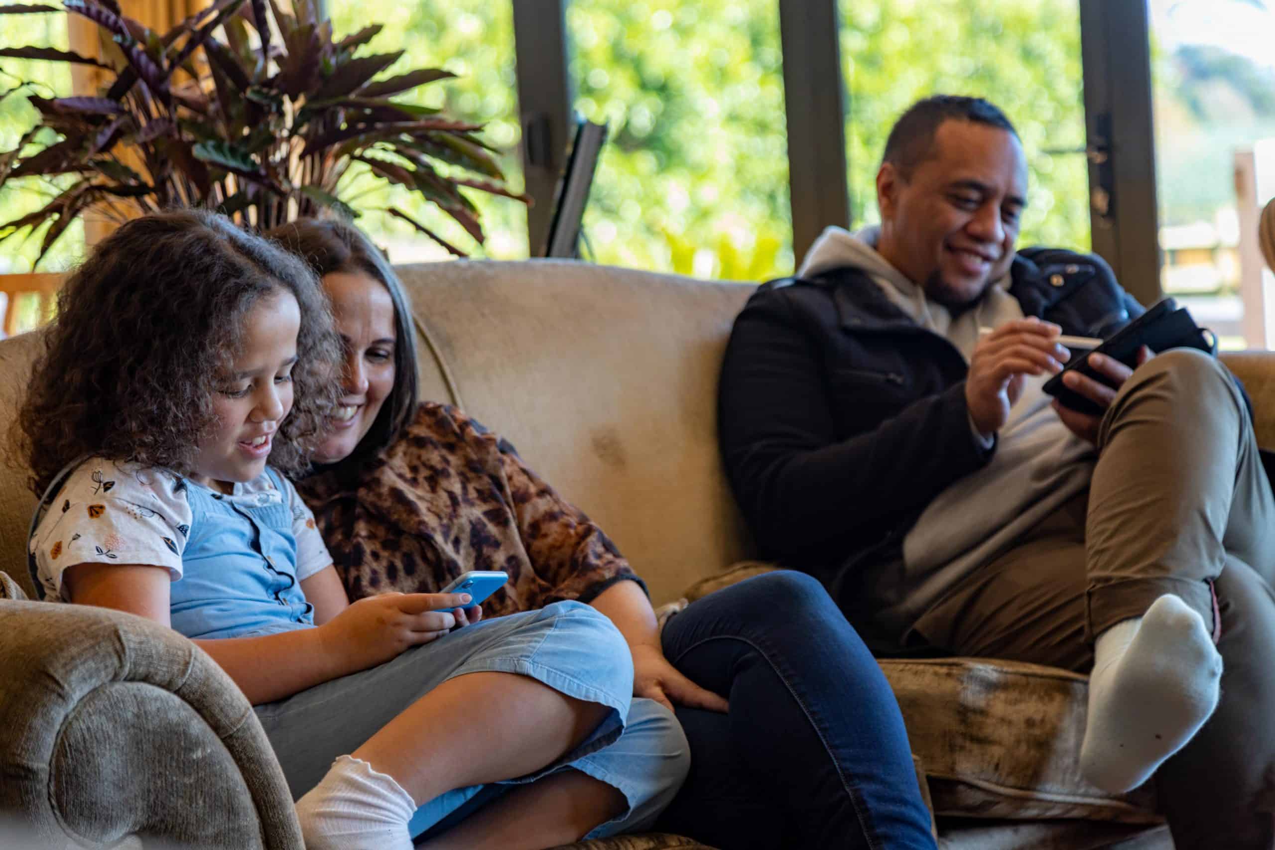 Wireless Broadband 5 Lightwire Wireless Broadband starts at $95 month for 150GB data on-peak data allowance. All plans come with unlimited off-peak data. NZ Rural Internet Pricing.